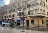 Local comercial en venta con 862m² en Palma foto
