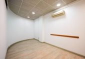 Local comercial en venta con 133m² en Calvià, Carrer M. Ros García foto