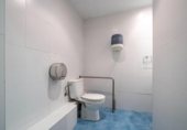 Local comercial en venta con 133m² en Calvià, Carrer M. Ros García foto