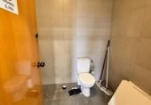 101m² offices for sale in Reus, in the area of Mas Iglesias, Avinguda del President Macià photo