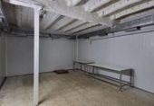 1000m² warehouse industrial for sale in Guijuelo, Calle La Góndola photo