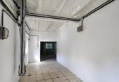 1000m² warehouse industrial for sale in Guijuelo, Calle La Góndola photo