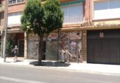 Local comercial en venta con 780m² en Badajoz, en la zona de San Roque, Calle Manuel Fernández Mejías foto