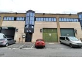 325m² warehouse industrial for sale in Erandio, in the area of Asua photo