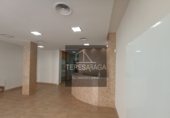 Local comercial en alquiler con 155m² en Catarroja, Calle HUELVA, 20 foto