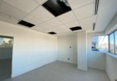 187m² bureaux pour vente à Cadix, Calle Ronda de Vigilancia photo