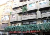150m² commercial premises for sale in León, in the area of Center, Calle de la Guardia Civil photo