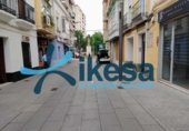 Inmobiliaria en venta con 114m² en Badajoz, en la zona de San Roque, Paseo San Francisco foto