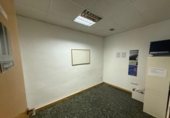Local comercial
en venda
amb 212m² a Còrdova, a la zona de Sant Miquel - Caputxins, Calle Conde de Torres Cabrera foto