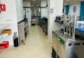 Bar, Restaurant
en lloguer
amb 183m² a Coria del Río, Calle Batán, 97 foto