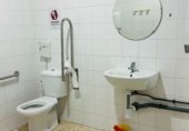 Bar, Restaurant
en lloguer
amb 183m² a Coria del Río, Calle Batán, 97 foto