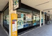Local comercial en venta con 34m² en Las Rozas de Madrid, Calle Juan Carlos Calderón foto