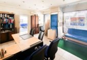Local comercial en venta con 34m² en Las Rozas de Madrid, Calle Juan Carlos Calderón foto