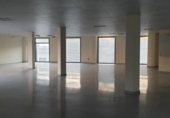 Local comercial en venta con 250m² en el Perelló, Avinguda del Firal foto