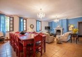 Hotel en venta con 886m² en Cuntis, en la zona de Troáns, San Ildefonso foto