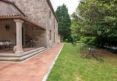Hotel en venta con 886m² en Cuntis, en la zona de Troáns, San Ildefonso foto