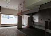Local comercial en venta con 69m² en Oviedo, en la zona de El Cristo foto
