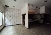 Local comercial en venta con 69m² en Oviedo, en la zona de El Cristo foto