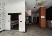 Local comercial en venta con 69m² en Oviedo, en la zona de El Cristo foto