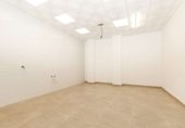 100m² commercial premises for sale in Torrevieja, Calle Santomera photo
