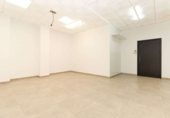 100m² commercial premises for sale in Torrevieja, Calle Santomera photo