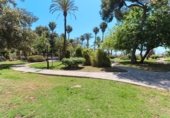 100m² commercial premises for sale in Torrevieja, Calle Santomera photo