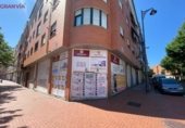 304m² commercial premises for sale in Logroño, Calle Rafael Azcona photo