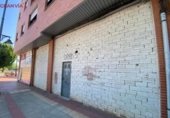 304m² commercial premises for sale in Logroño, Calle Rafael Azcona photo