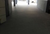 400m² commercial premises for sale in Valencia, in the area of l'Hort de Senabre, Calle Llanera de Ranes photo