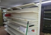 Local comercial
en venda
amb 170m² a Cadis, Calle Utrera foto