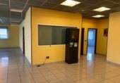 1300m² entrepôt industriel pour vente à El Campón photo