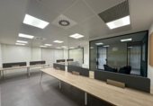 158m² office, commercial premises for sale in Cornellà de Llobregat photo
