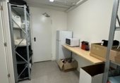158m² office, commercial premises for sale in Cornellà de Llobregat photo