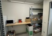 158m² office, commercial premises for sale in Cornellà de Llobregat photo