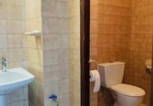 120m² commercial premises for rent in Gijón, in the area of El Llano photo