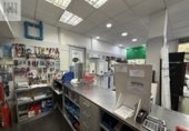 330m² commercial premises for assignment in Barcelona, in the area of Sants-Badal, Carretera Sants, 387 photo