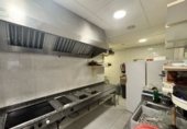 125m² bar pour vente à Laguna de Duero photo