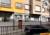 Oficina en venta con 330m² en Torrelavega foto
