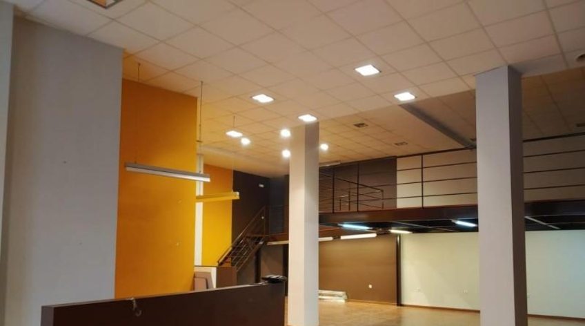 Local comercial