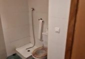 213m² commercial premises for sale in Moncada, Avenida Nueve de Octubre photo