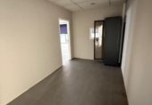 2130m² warehouse industrial for sale in Sant Andreu de la Barca, Carretera de Martorell photo