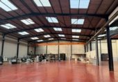 2130m² warehouse industrial for sale in Sant Andreu de la Barca, Carretera de Martorell photo