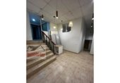 120m² locaux commerciaux pour vente à Barcelone, dans le quartier de la Sagrera, Carrer de Martí Molins photo