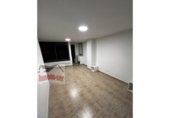120m² locaux commerciaux pour vente à Barcelone, dans le quartier de la Sagrera, Carrer de Martí Molins photo
