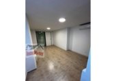 120m² locaux commerciaux pour vente à Barcelone, dans le quartier de la Sagrera, Carrer de Martí Molins photo