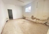 Inmobiliaria en venta con 719m² en Lora del Río, Calle Blas Infante foto