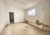 Inmobiliaria en venta con 719m² en Lora del Río, Calle Blas Infante foto