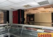 Local comercial en venta con 32m² en Torrelavega, Avenida Cantabria foto