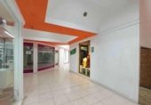 Local comercial
en venda
amb 150m² a Arrecife, a la zona de Arrecife Centre, Calle Manolo Millares foto