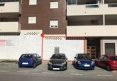 Local comercial en venta con 137m² en Algeciras, Urbanización Alborán foto